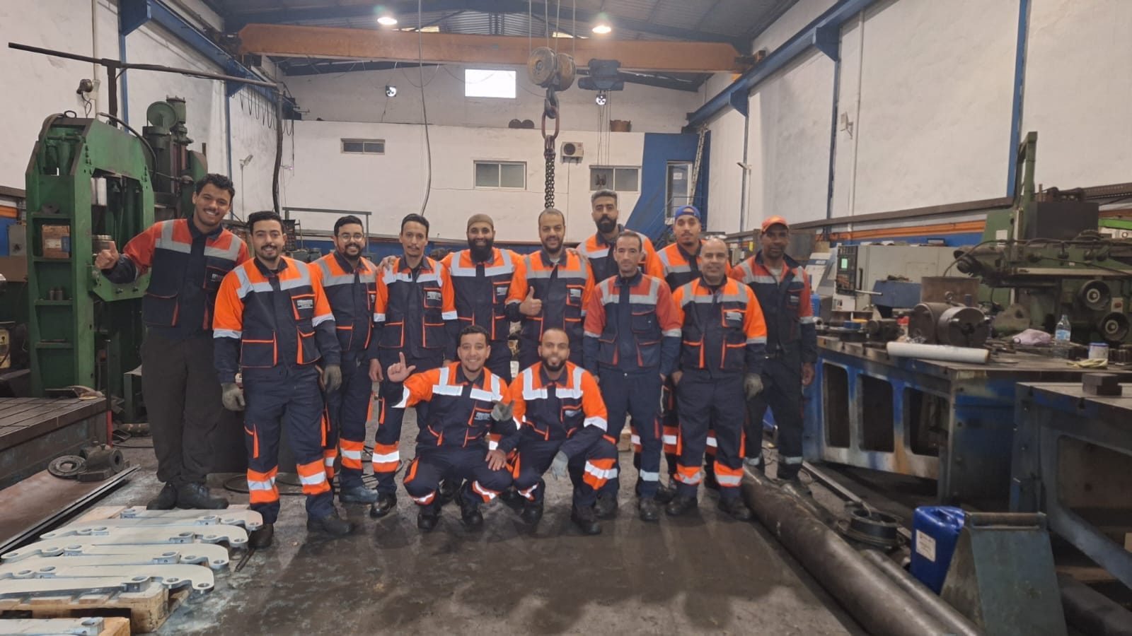L’équipe PRM Industries dans l’atelier